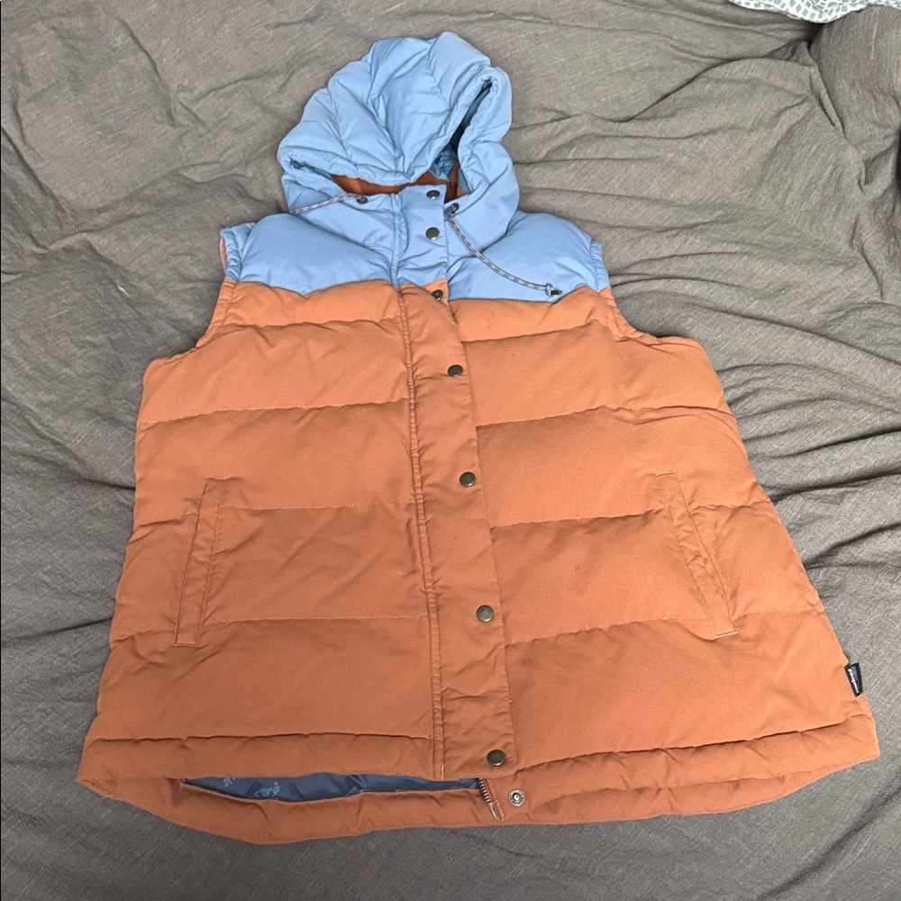 Patagonia Puffer Vest with Hood-XL
